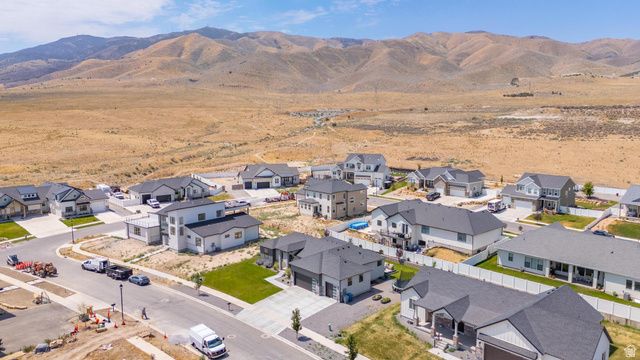 2049 S ROAN AVE, Saratoga Springs, UT 84045
