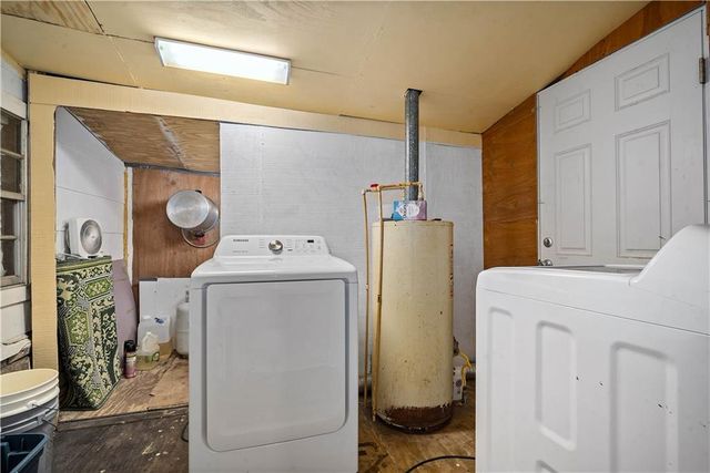 14240 Wintzell Avenue S, Bayou La Batre, AL 36509