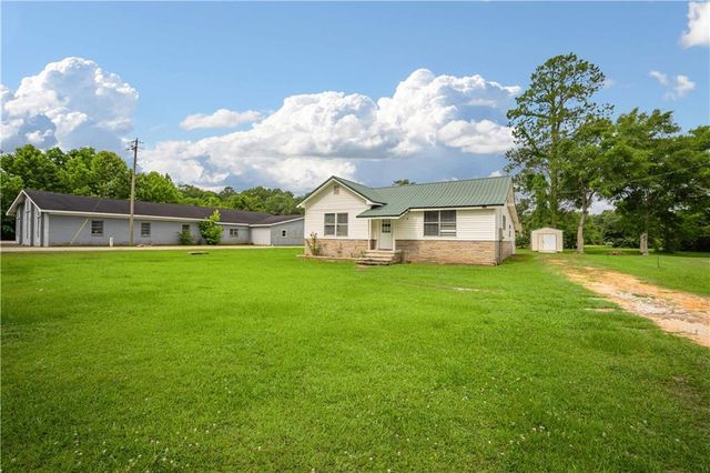 14240 Wintzell Avenue S, Bayou La Batre, AL 36509