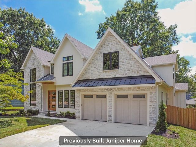 7412 Village Drive, Prairie Village, KS 66208