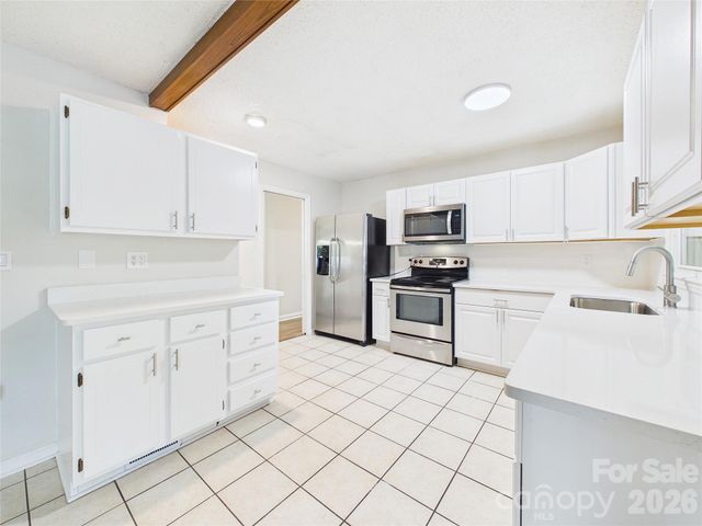 583 Brown Lee Drive SW, Concord, NC 28025