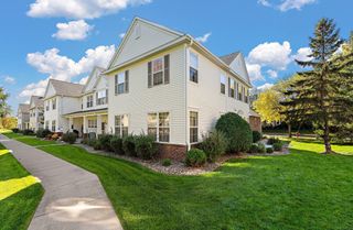 4852 Bisset Lane 9504, Inver Grove Heights, MN 55076
