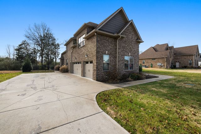1628 Constellation Ct, Murfreesboro, TN 37129