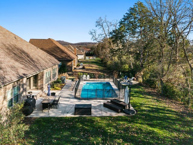 1628 Constellation Ct, Murfreesboro, TN 37129