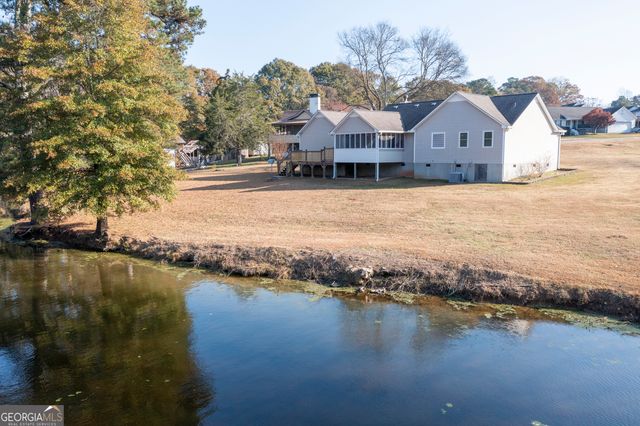 1206 Corkybrooke Lane, Winder, GA 30680