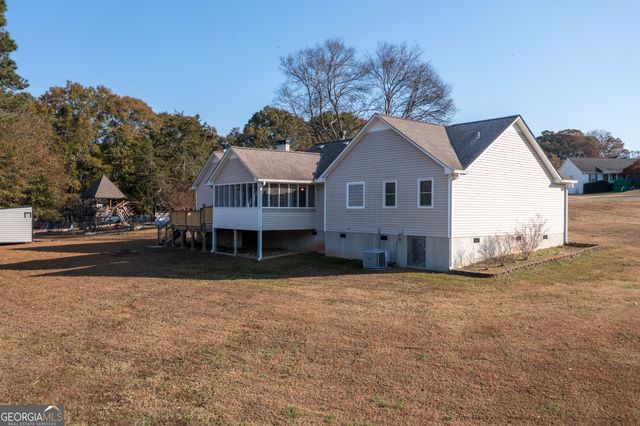 1206 Corkybrooke Lane, Winder, GA 30680