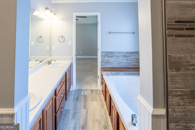 1206 Corkybrooke Lane, Winder, GA 30680