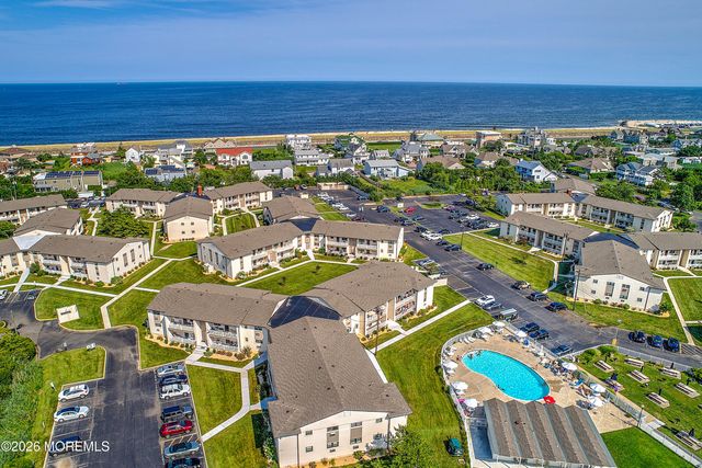 6 Wharfside Drive, Monmouth Beach, NJ 07750
