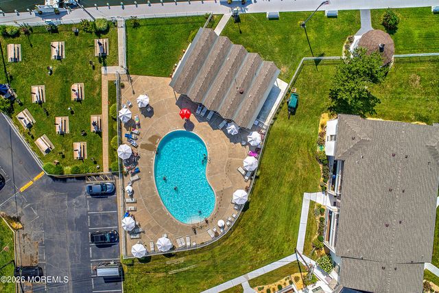 6 Wharfside Drive, Monmouth Beach, NJ 07750