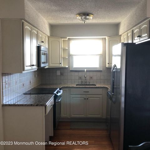6 Wharfside Drive, Monmouth Beach, NJ 07750