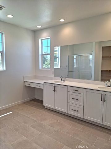 31338 SISKIYOU PASS Court, Winchester, CA 92596