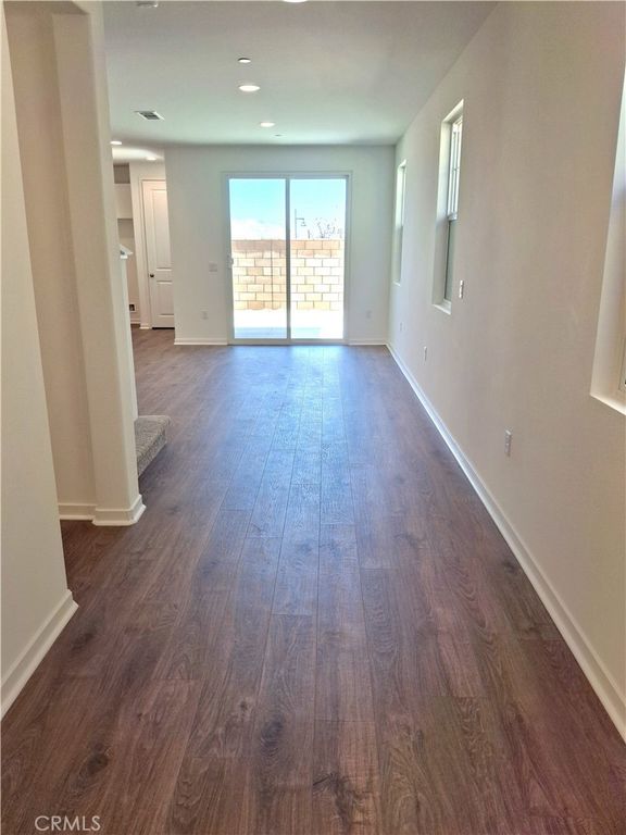 31338 SISKIYOU PASS Court, Winchester, CA 92596 — photo 3