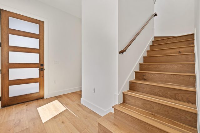 3208 Clawson RD 4B, Austin, TX 78704
