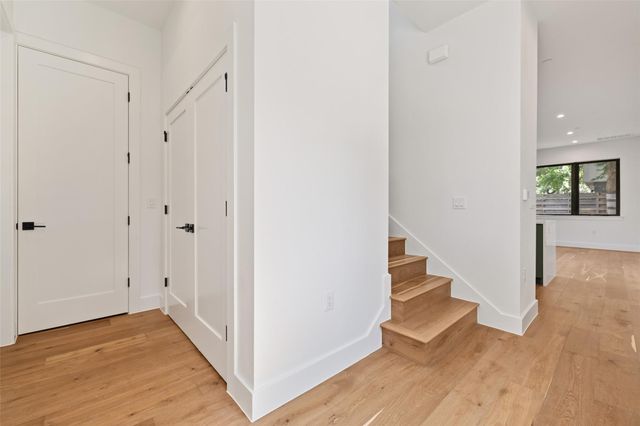 3208 Clawson RD 4B, Austin, TX 78704