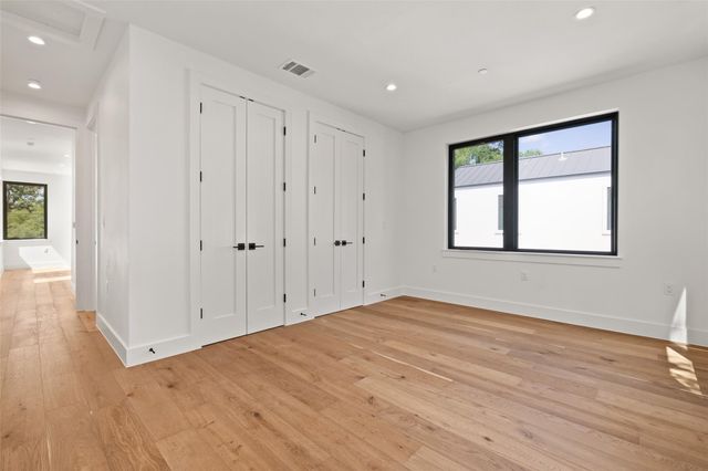 3208 Clawson RD 4B, Austin, TX 78704