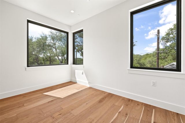 3208 Clawson RD 4B, Austin, TX 78704
