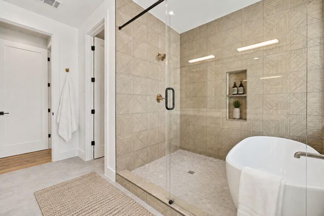 3208 Clawson RD 4B, Austin, TX 78704