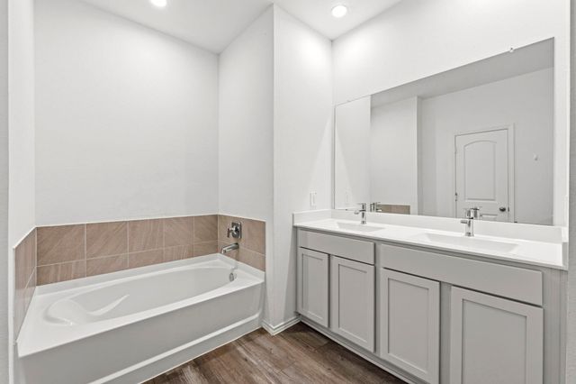 314 Dyers Pointe Drive, Crosby, TX 77532