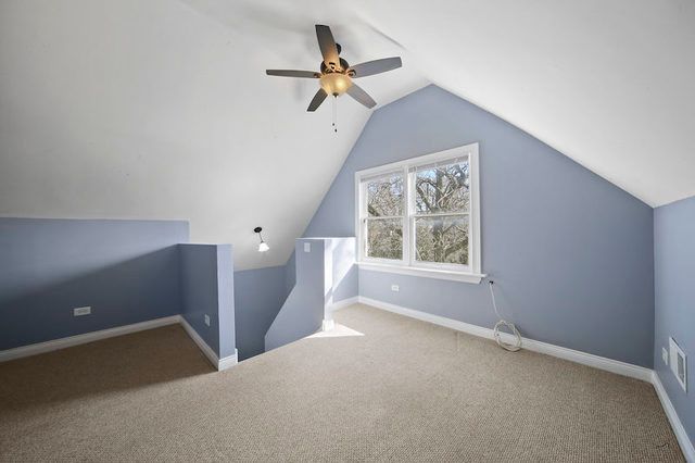 7931 S East End Avenue, Chicago, IL 60617