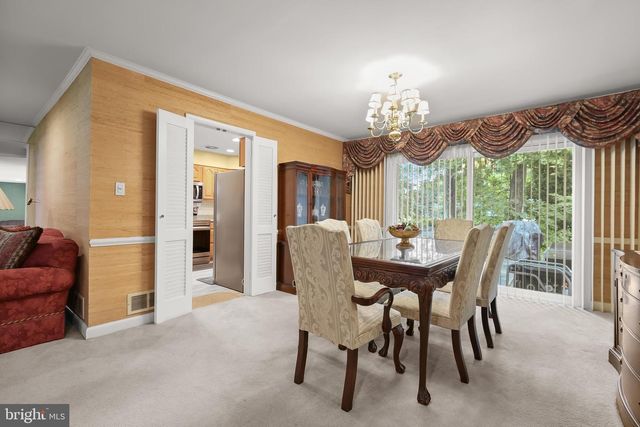 2 GREENLEA DR, Pikesville, MD 21208