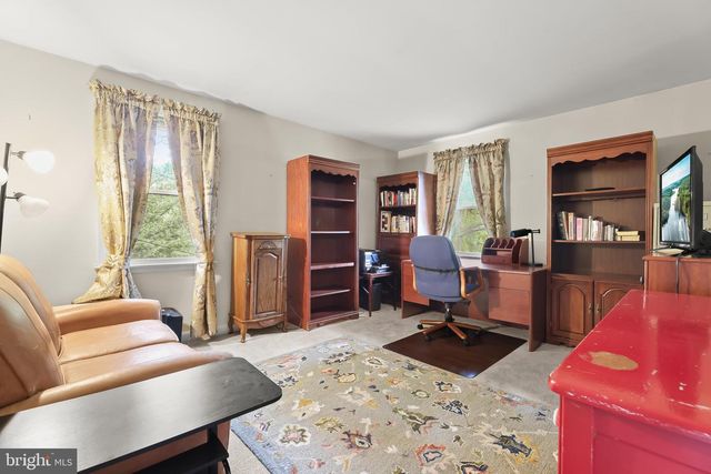 2 GREENLEA DR, Pikesville, MD 21208