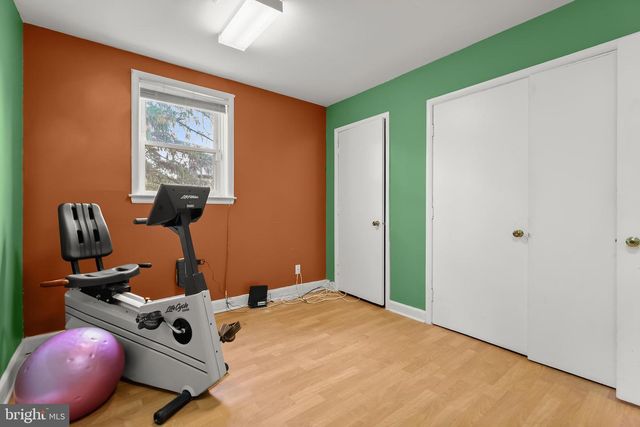 2 GREENLEA DR, Pikesville, MD 21208
