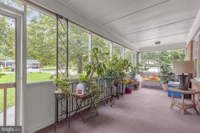 2 GREENLEA DR, Pikesville, MD 21208