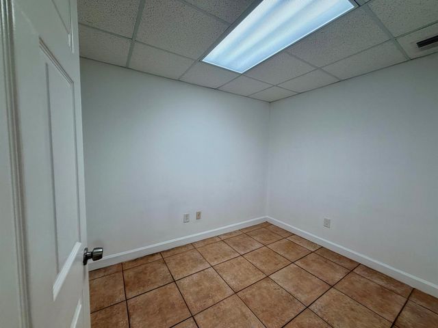407 NW 10TH Terrace 407, Hallandale Beach, FL 33009