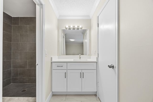 4161 NW 9TH Avenue 5, Deerfield Beach, FL 33064