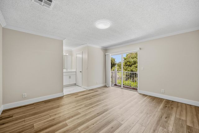 4161 NW 9TH Avenue 5, Deerfield Beach, FL 33064