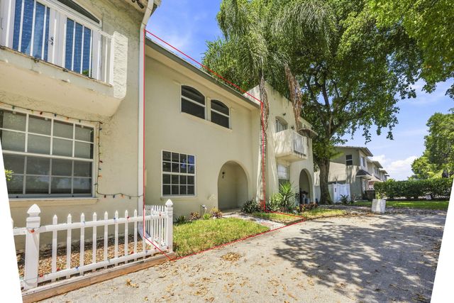 4161 NW 9TH Avenue 5, Deerfield Beach, FL 33064