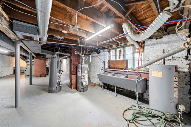 375 Glenwood Avenue, Buffalo, NY 14208