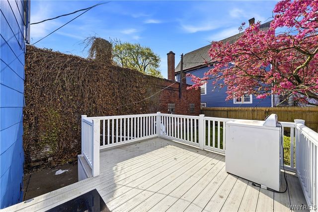375 Glenwood Avenue, Buffalo, NY 14208