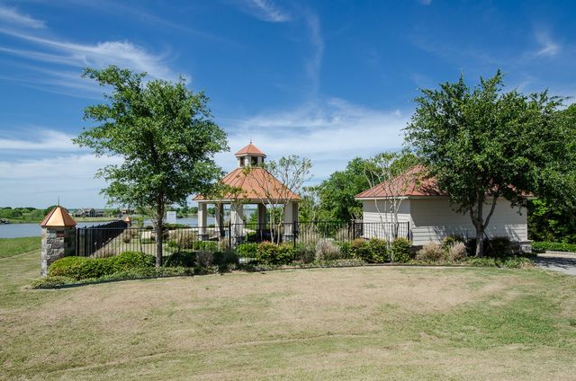 Lot 30 Marina Point, Streetman, TX 75859