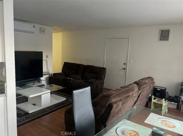 4595 California ave., Long Beach, CA 90807