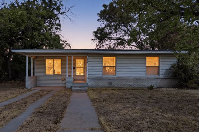 5025 Catalpa Street, Haltom City, TX 76117