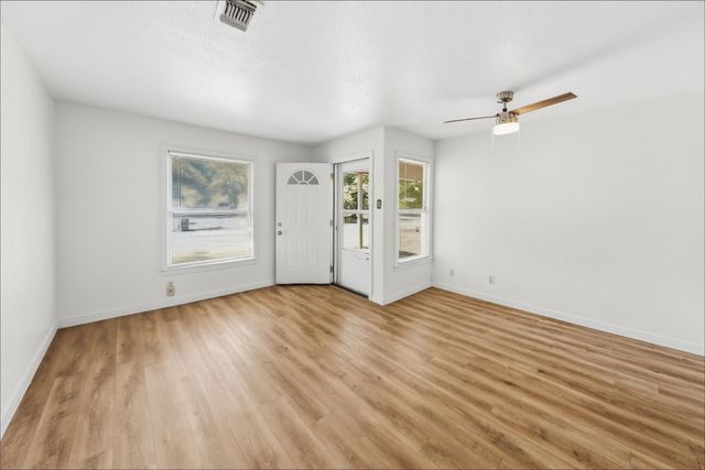 5025 Catalpa Street, Haltom City, TX 76117