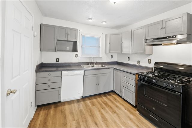 5025 Catalpa Street, Haltom City, TX 76117