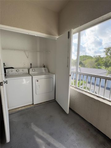 2861 N Oakland Forest Dr 301, Oakland Park, FL 33309