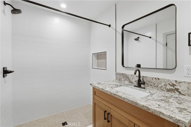 1507 W 83rd, Los Angeles, CA 90047