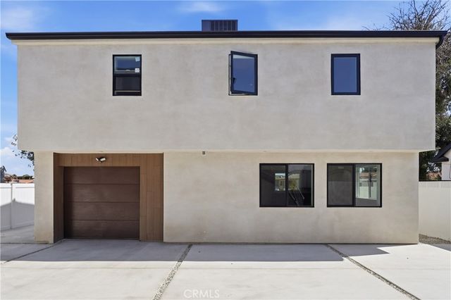 1507 W 83rd, Los Angeles, CA 90047