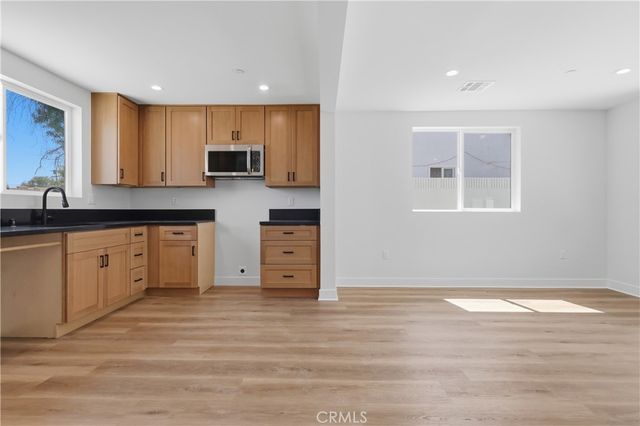 1507 W 83rd, Los Angeles, CA 90047