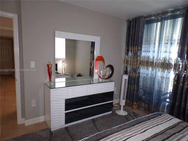 3010 Marcos Dr R314, Aventura, FL 33160