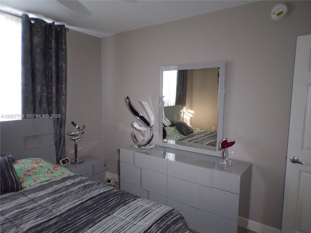 3010 Marcos Dr R314, Aventura, FL 33160