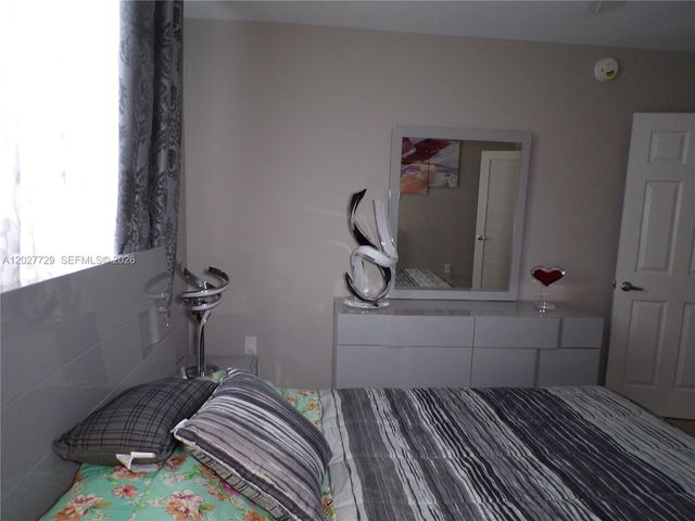 3010 Marcos Dr R314, Aventura, FL 33160