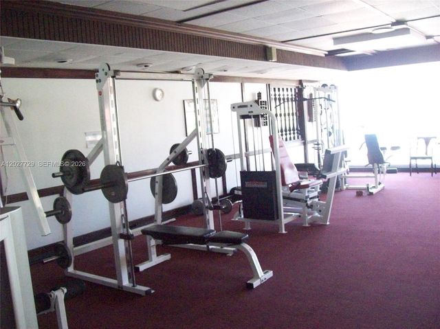3010 Marcos Dr R314, Aventura, FL 33160