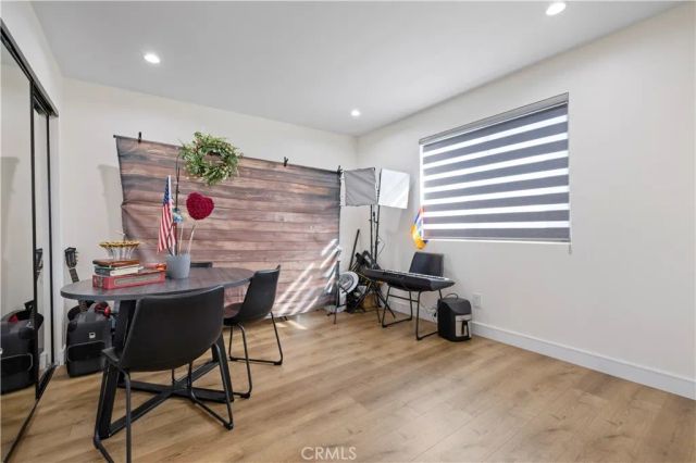 9846 Monogram Ave, Northridge, CA 91343