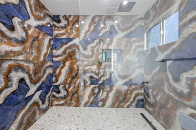 9846 Monogram Ave, Northridge, CA 91343