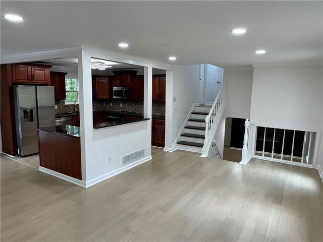 3000 Whitehurst Way, Marietta, GA 30068