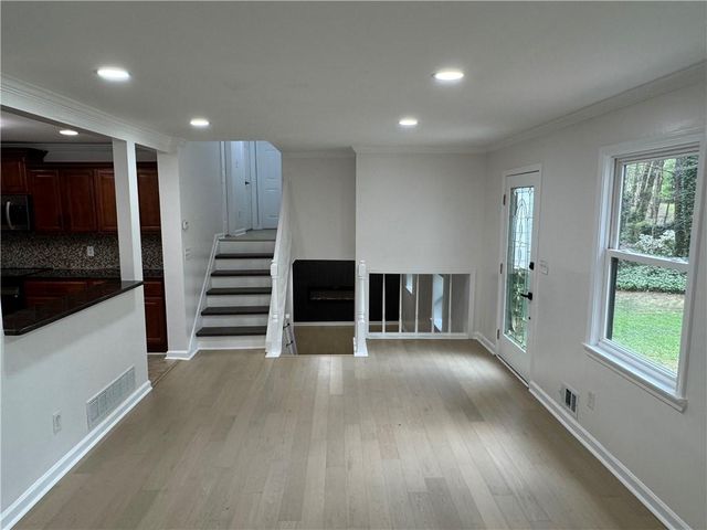 3000 Whitehurst Way, Marietta, GA 30068